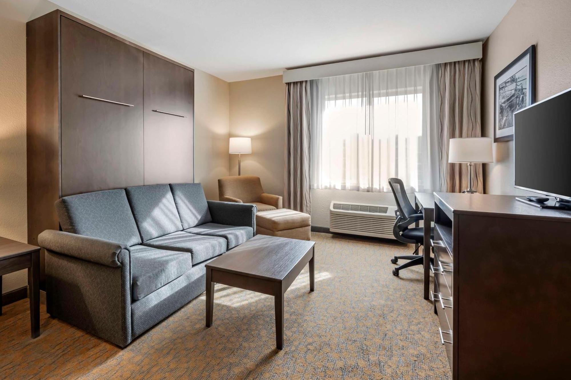 Best Western Plus The Inn At Hells Canyon Clarkston Exterior photo